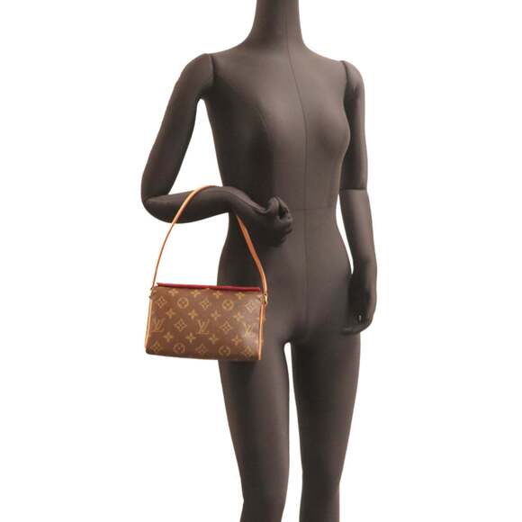 LOUIS VUITTON Authentic Brown Monogram Shoulder Bag